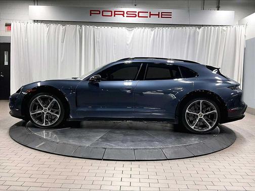 2024 Porsche Taycan Turbo S