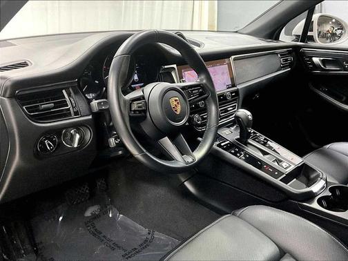 2023 Porsche Macan GTS