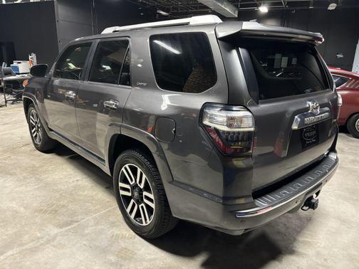 2020 Toyota 4Runner SR5
