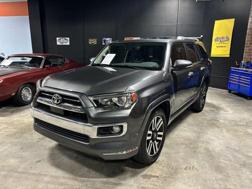 2020 Toyota 4Runner SR5