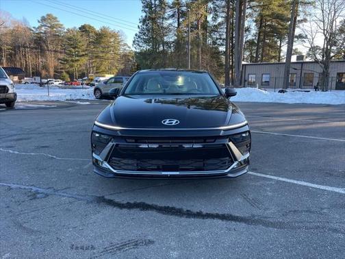 2025 Hyundai SONATA SE
