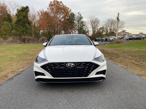 2022 Hyundai SONATA Limited
