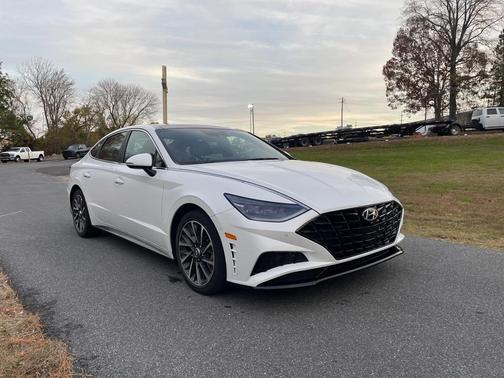 2022 Hyundai SONATA Limited