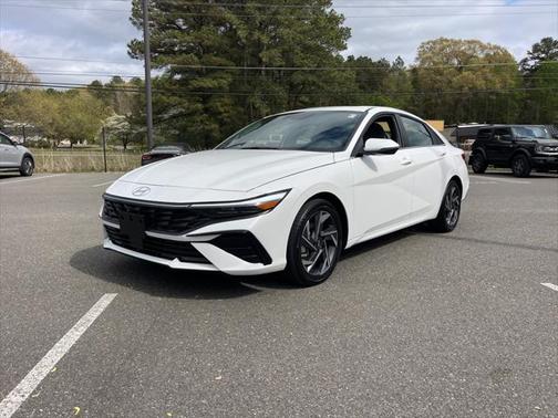 2025 Hyundai ELANTRA HEV Limited