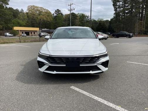 2025 Hyundai ELANTRA HEV Limited