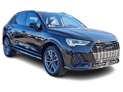 2025 Audi Q3 45 S line Premium