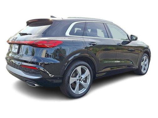 2025 Audi Q5 2.0T quattro Premium