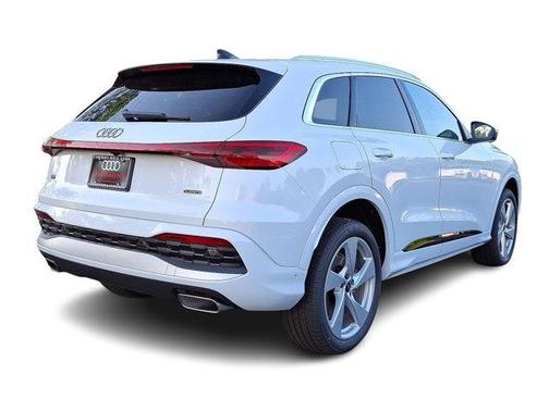 2025 Audi Q5 2.0T quattro Premium