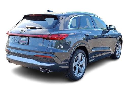 2025 Audi Q5 2.0T quattro Premium