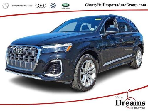 2025 Audi Q7 55 Premium