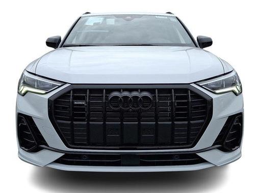 2025 Audi Q3 45 S line Premium