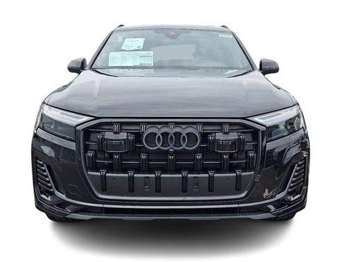 2025 Audi Q7 45 Premium