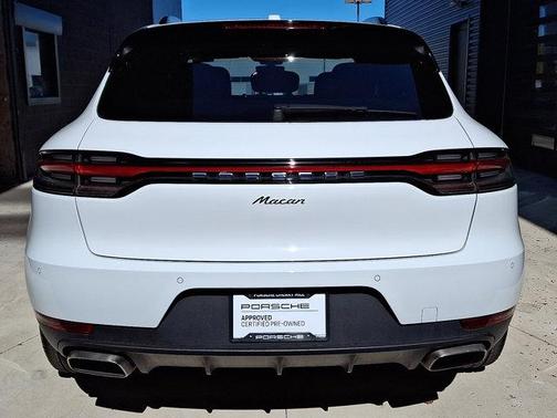 2021 Porsche Macan Base