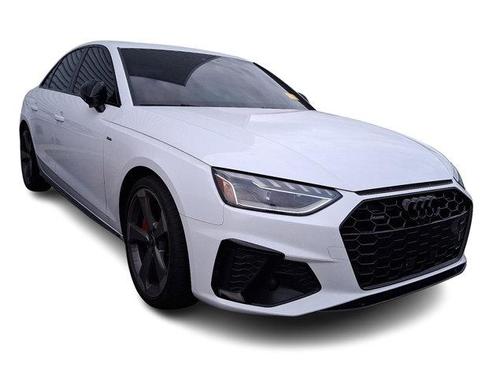 2023 Audi A4 45 S line Premium Plus