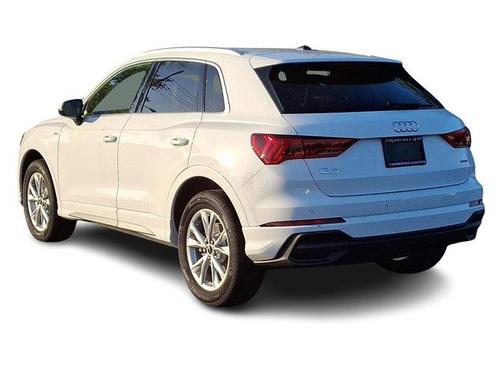 2025 Audi Q3 45 S line Premium