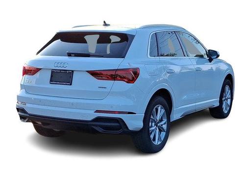 2025 Audi Q3 45 S line Premium