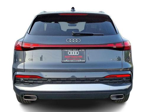 2025 Audi Q5 2.0T quattro Premium