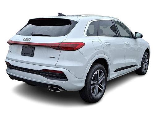2025 Audi Q5 2.0T quattro Premium