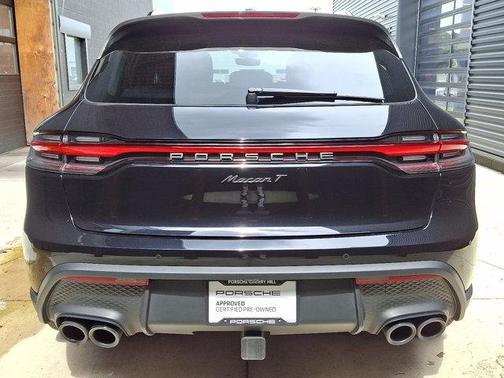 2024 Porsche Macan T