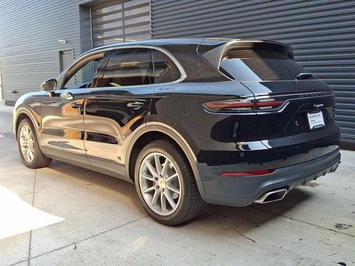 2022 Porsche Cayenne