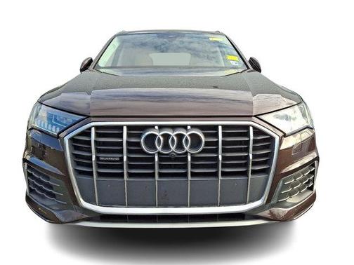 2021 Audi Q7 45 Premium Plus