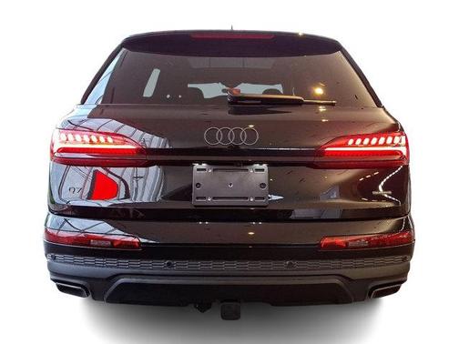 2025 Audi Q7 55 Prestige