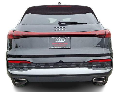 2025 Audi Q5 2.0T quattro Premium