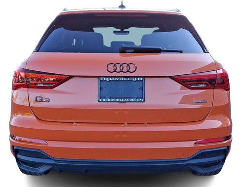 2024 Audi Q3 45 S line Premium