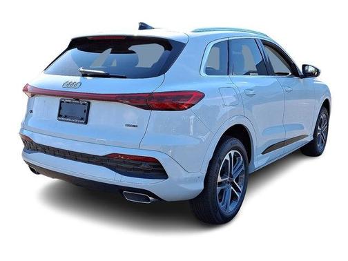 2025 Audi Q5 2.0T quattro Premium