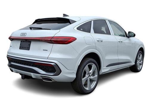 2025 Audi Q5 2.0T Premium