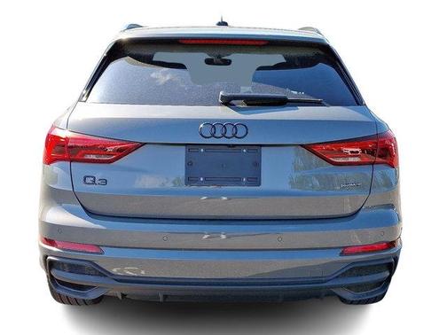 2025 Audi Q3 45 S line Premium