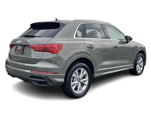 2023 Audi Q3 45 S line Premium
