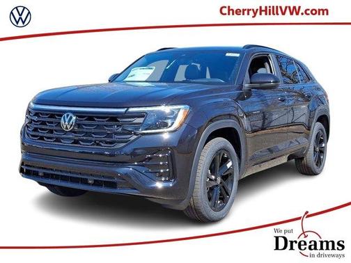 2025 Volkswagen Atlas Cross Sport 2.0T SEL R-Line Black