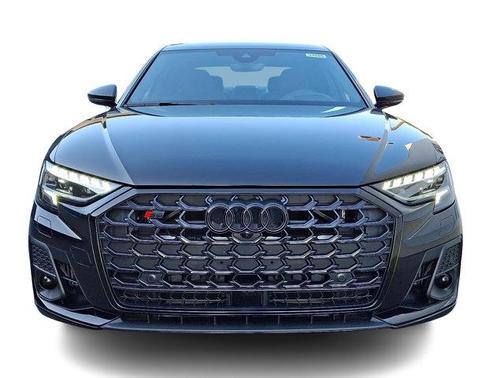 2025 Audi S8 4.0T quattro