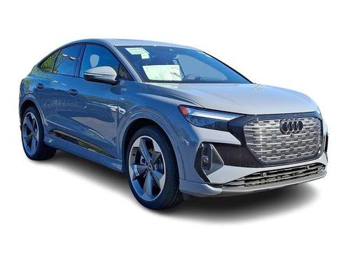 2025 Audi Q4 e-tron 55 quattro Premium