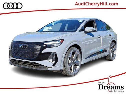 2025 Audi Q4 e-tron 55 quattro Premium