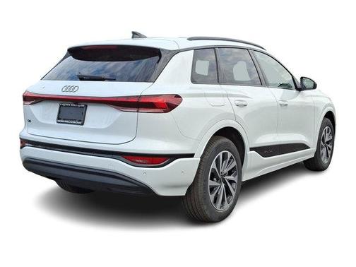 2025 Audi Q6 e-tron Premium