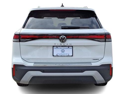 2025 Volkswagen Tiguan 2.0T SE