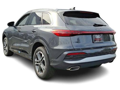2025 Audi Q5 2.0T quattro Premium