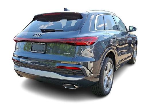 2025 Audi Q5 2.0T quattro Premium