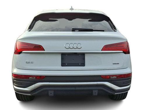 2025 Audi Q5 45 S line quattro Premium