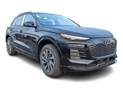 2025 Audi Q6 e-tron Premium