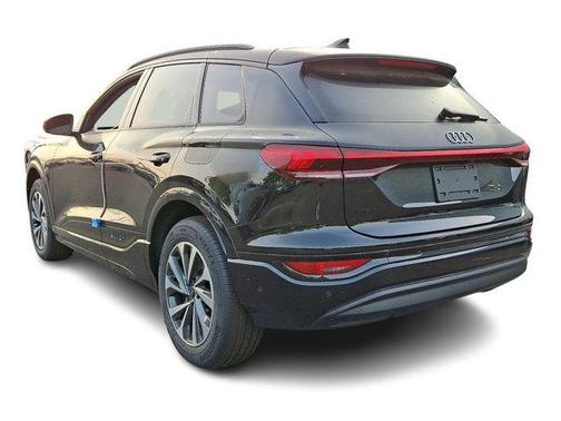 2025 Audi Q6 e-tron Premium