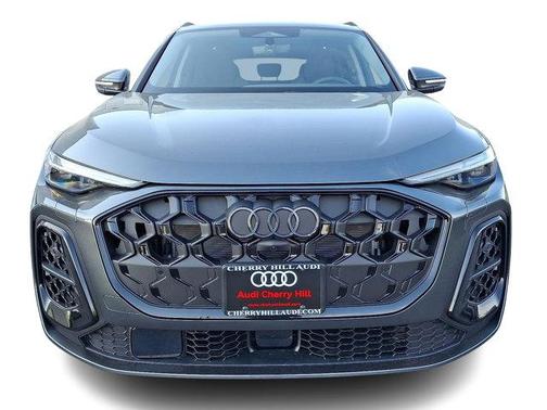 Daytona Gray Metallic 2026 Audi Q5 PLUS