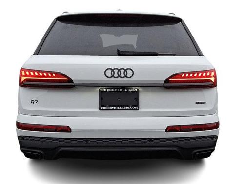 2025 Audi Q7 55 Premium Plus