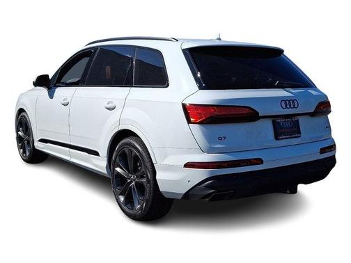 2025 Audi Q7 55 Prestige