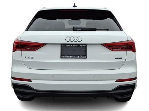 2025 Audi Q3 45 S line Premium