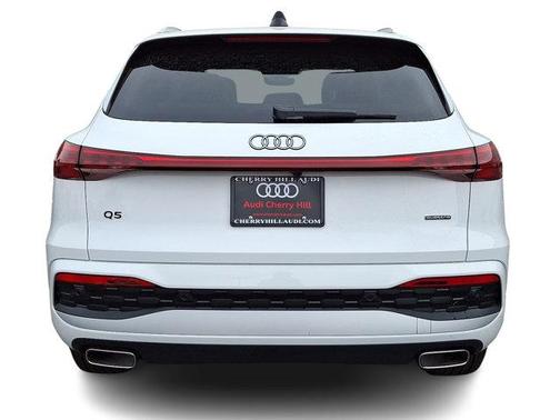 2025 Audi Q5 2.0T quattro Premium