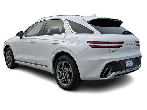 2023 Genesis GV70 2.5T