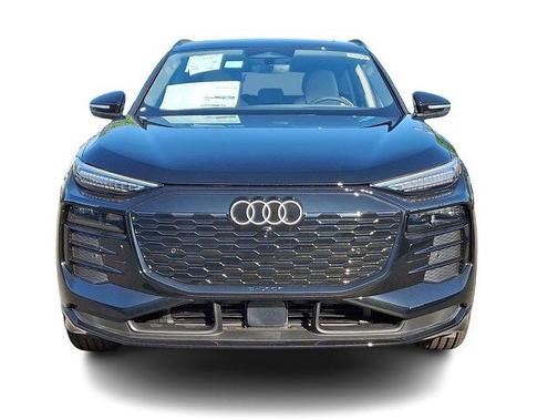 2025 Audi Q6 e-tron Premium